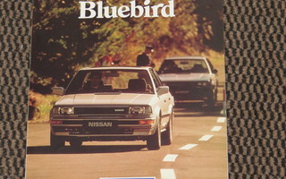 1986 Nissan Bluebird esite - 24 sivua - KUIN UUSI
