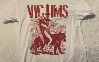 Victims bändipaita
