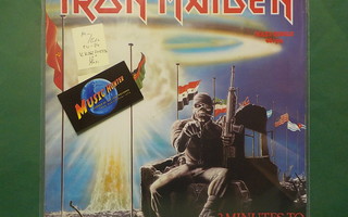 IRON MAIDEN - 2 MINUTES TO MIDNIGHT - M-/EX+ 12" MAXI