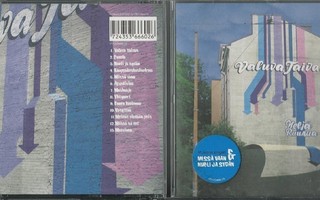 NELJÄ RUUSUA - Valuva taivas CD 2001