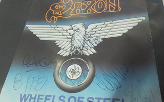 SAXON - WHEELS OF STEEL 7'' KOKO BÄNDIN NIMMAREILLA