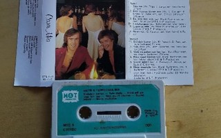 Matti & Teppo: Cara Mia, C-kasetti