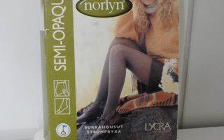 Norlynin semi-opaque 40 den sukkahousut, l.valkoinen, 44-48
