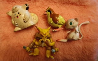 Pokemon Tomy vialliset figuurit 2