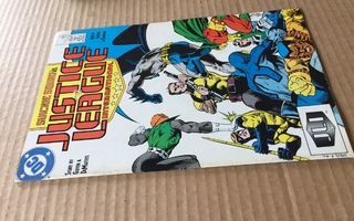 DC JUSTICE LEAGUE 13/1987 HYVÄ