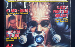 THE DARK SIDE Sept 1992 : A-Z of Aliens, Hellraiser III, ...