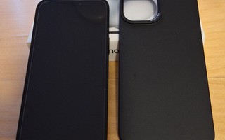 iPhone 15 128 GB musta + musta suojakotelo