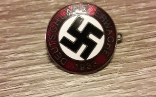 NSDAP kannatuspinssi kopio