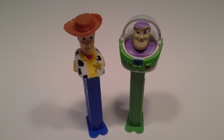 Toy Story Pez 2 kpl: Buzz Lightyear ja Woody 12 cm