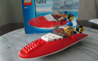 LEGO City 4641 - Pikavene  -Speedboat