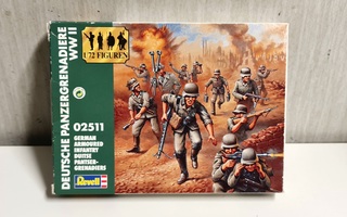 Revell - German Armoured Infantry WWII 1/72 (02511)