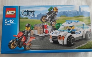 Lego 60042