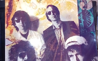 LP TRAVELING WILBURYS 3 (  SIS POSTIKULU  )