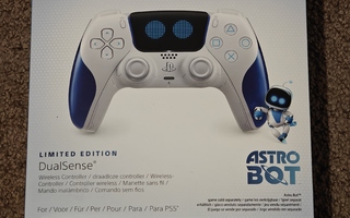 Dualsense Astro Bot