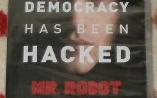 MR. ROBOT ~ 1. kausi ~ 3 DVD kelmussa MINT Rami Malek