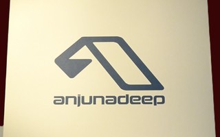 Anjunadeep EP 004