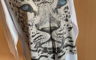 Leopardikuvioinen T-paita, koko XL