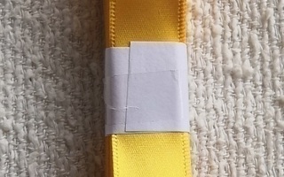 Keltainen satiinauha 20 mm