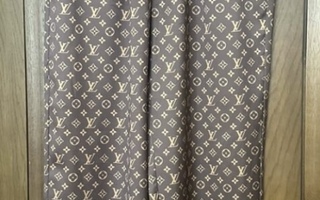 LOUIS VUITTON MONOGRAM HOUSUT KOKO 40