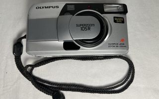 Olympus Superzoom 105R filmikamera