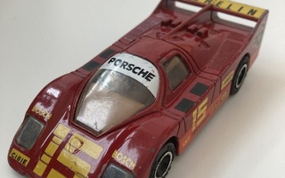 Kremer Porsche CKS Matchbox turbo special 1:40