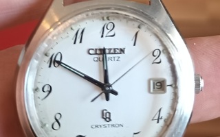 Toimiva Citizen CQ Crystron miesten kello