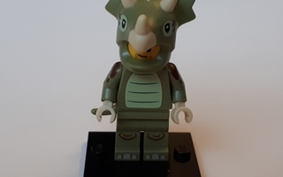 LEGO Minifigures - Fani Triceratops-puvussa (Series 25)