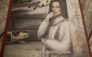Deuteronomium-street corner queen