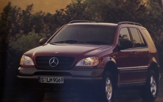 Myyntiesite - Mercedes-Benz The M-Class - 1998