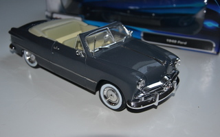 Ford 1949  1/18   Maisto