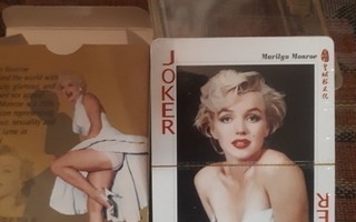 Marilyn Monroe pelikortit (muoveissa)
